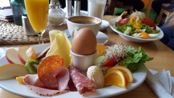 Snygg och god frukost på Cafe Tasso.